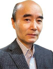 長谷川 周重