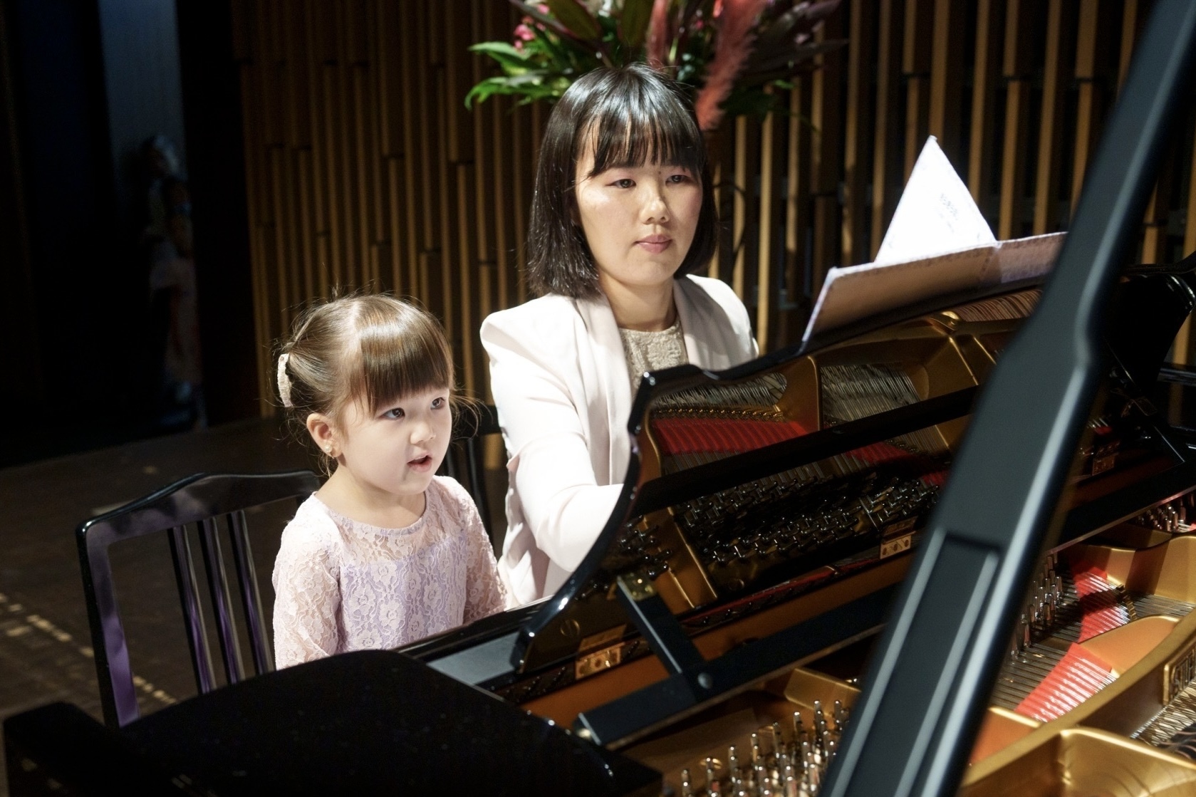 発表会の連弾演奏の様子