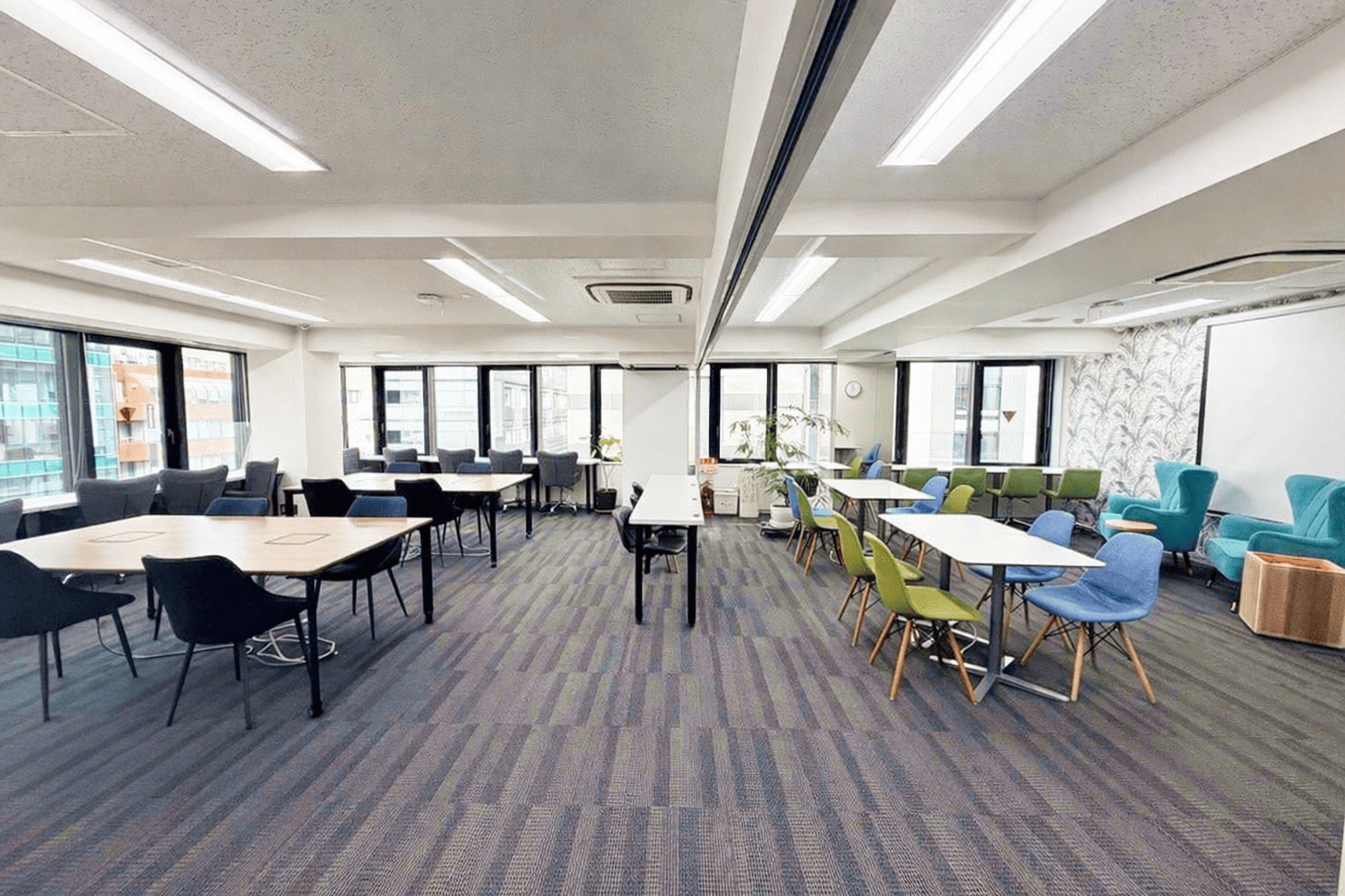 ウィズスクエアGLOXIA銀座のレンタルスペース Space A+B