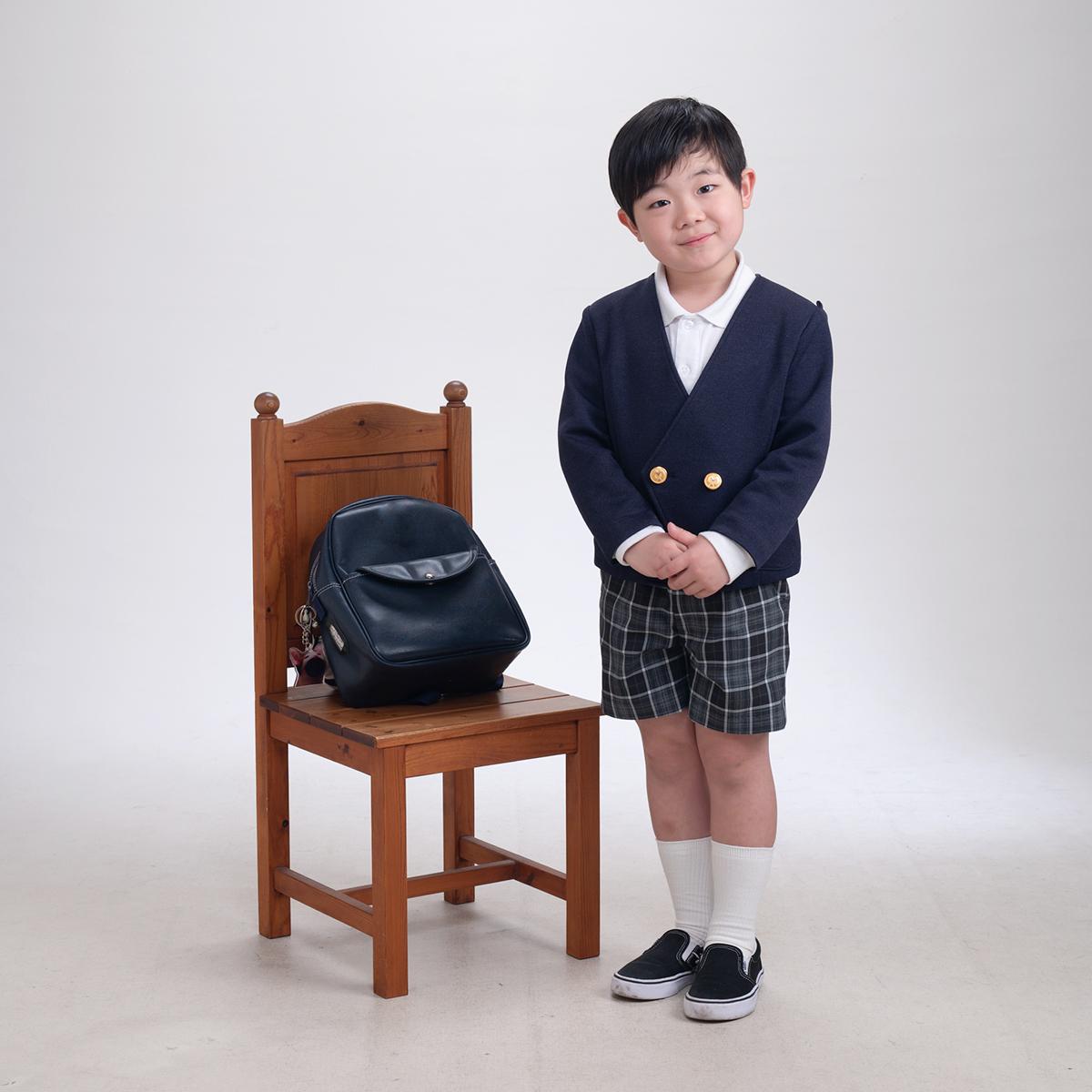 高槻のコジマスタジオで卒園フォトを兄弟で