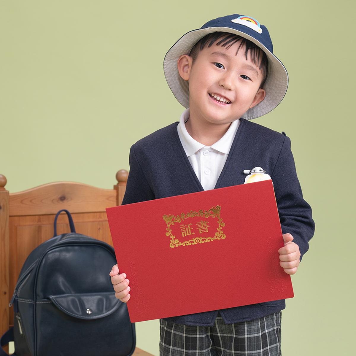 高槻のフォトスタジオで卒園記念フォト