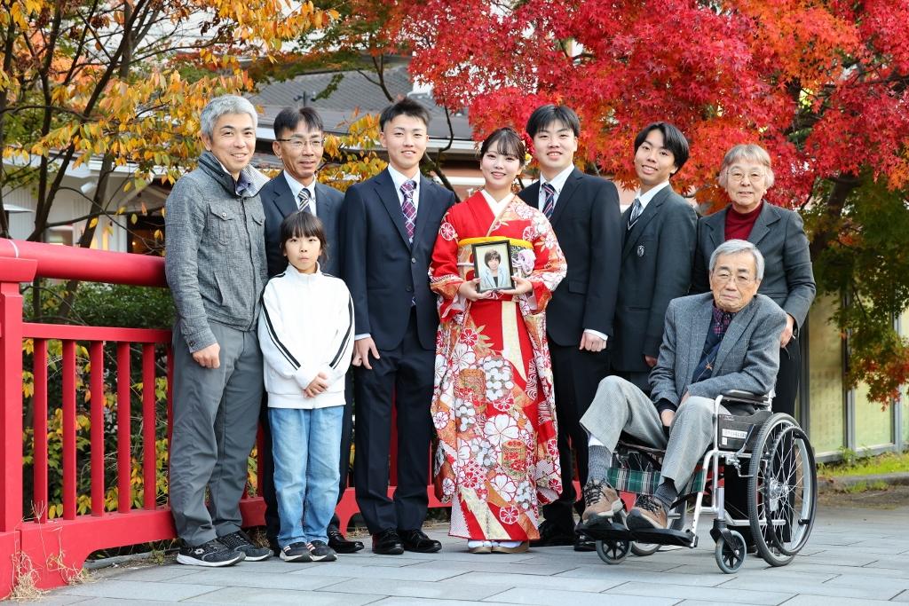 有馬ロケ撮　赤地の振袖