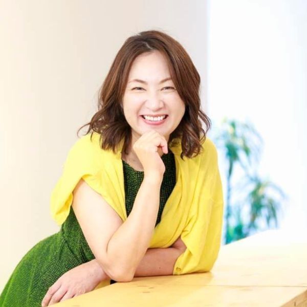 小野まや（サロン立て直し専門家）