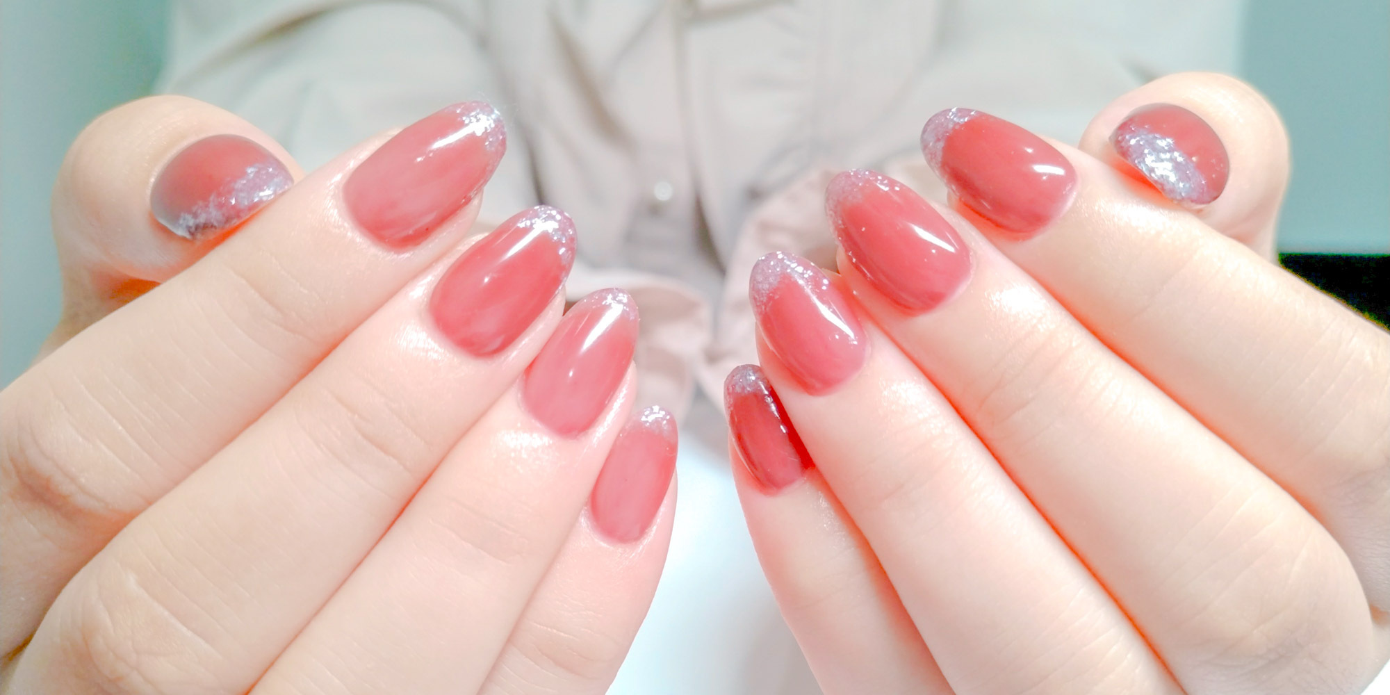 ワンカラーにラメ乗せ