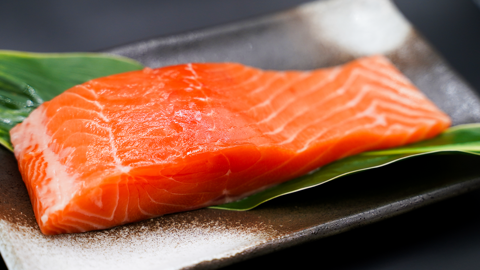 冷凍サーモン：ブロック（冊）の商品画像