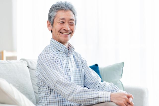 笑顔の男性