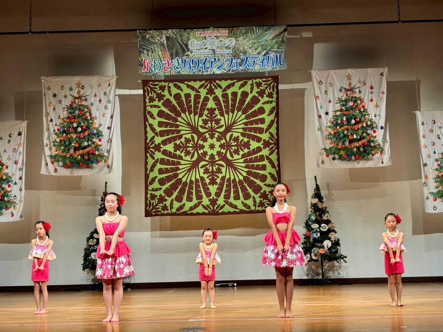 キッズフラダンス　子どもフラダンス教室　生徒