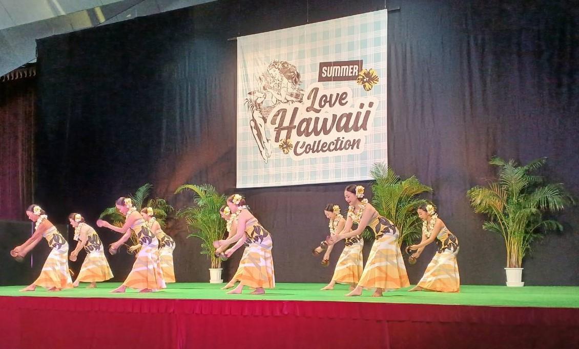 フラダンスイベント　横浜大桟橋　Love Hawaii