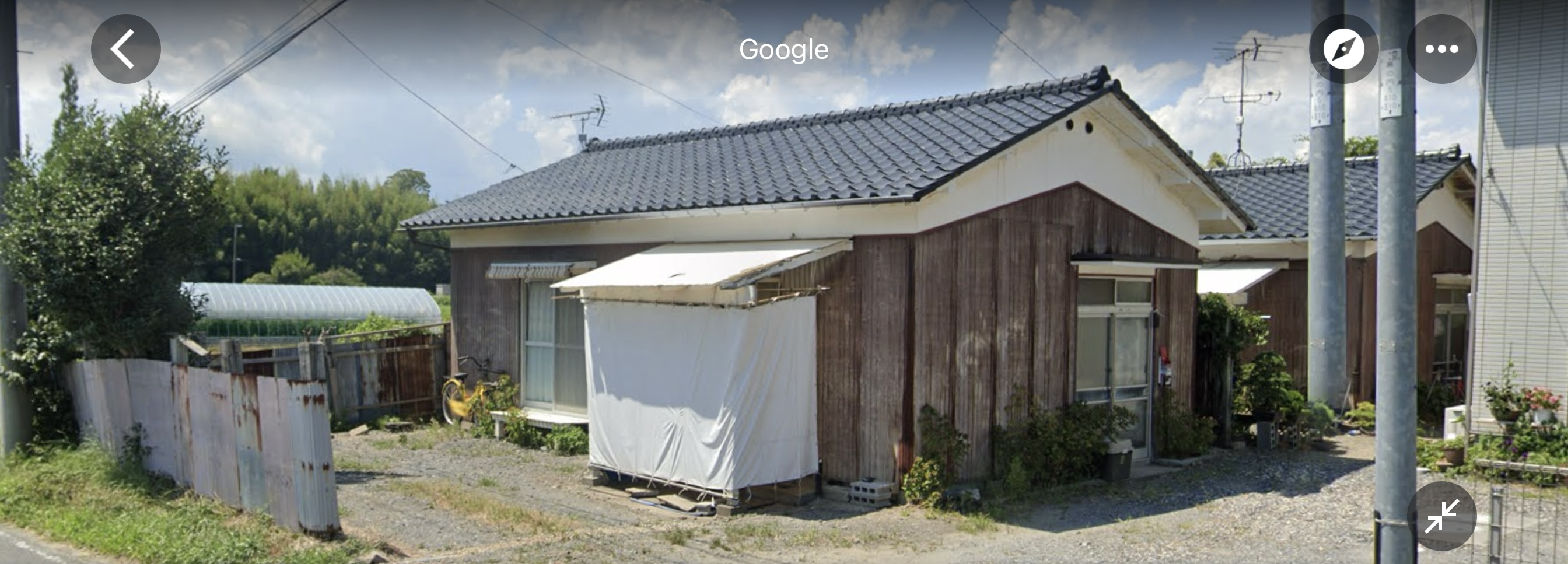 いわき市平にある、初期費用0円で借りられる戸建て賃貸物件。2〜3台分の駐車スペース付きで、ファミリーにもおすすめです。