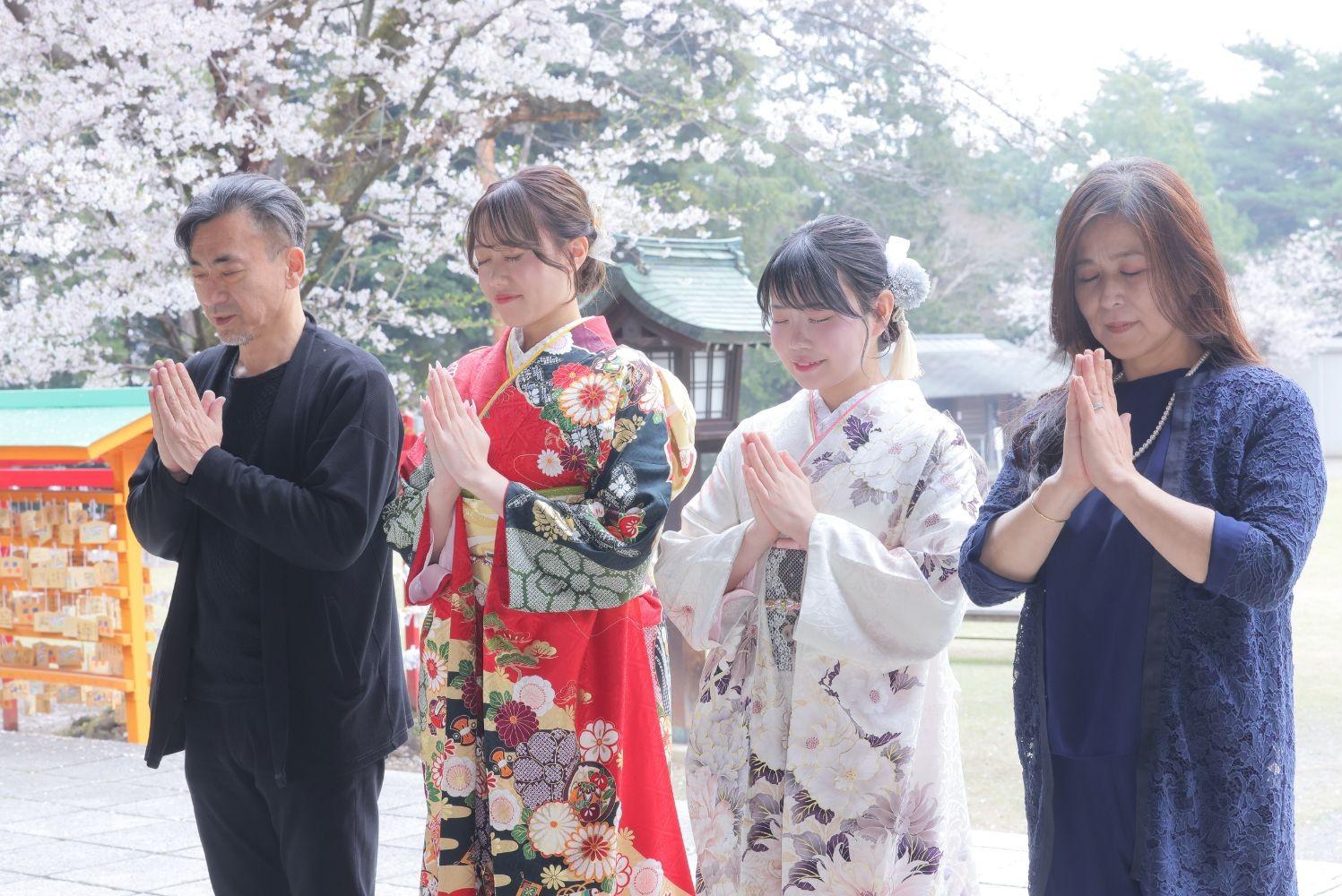 kamiFURI成人式の様子