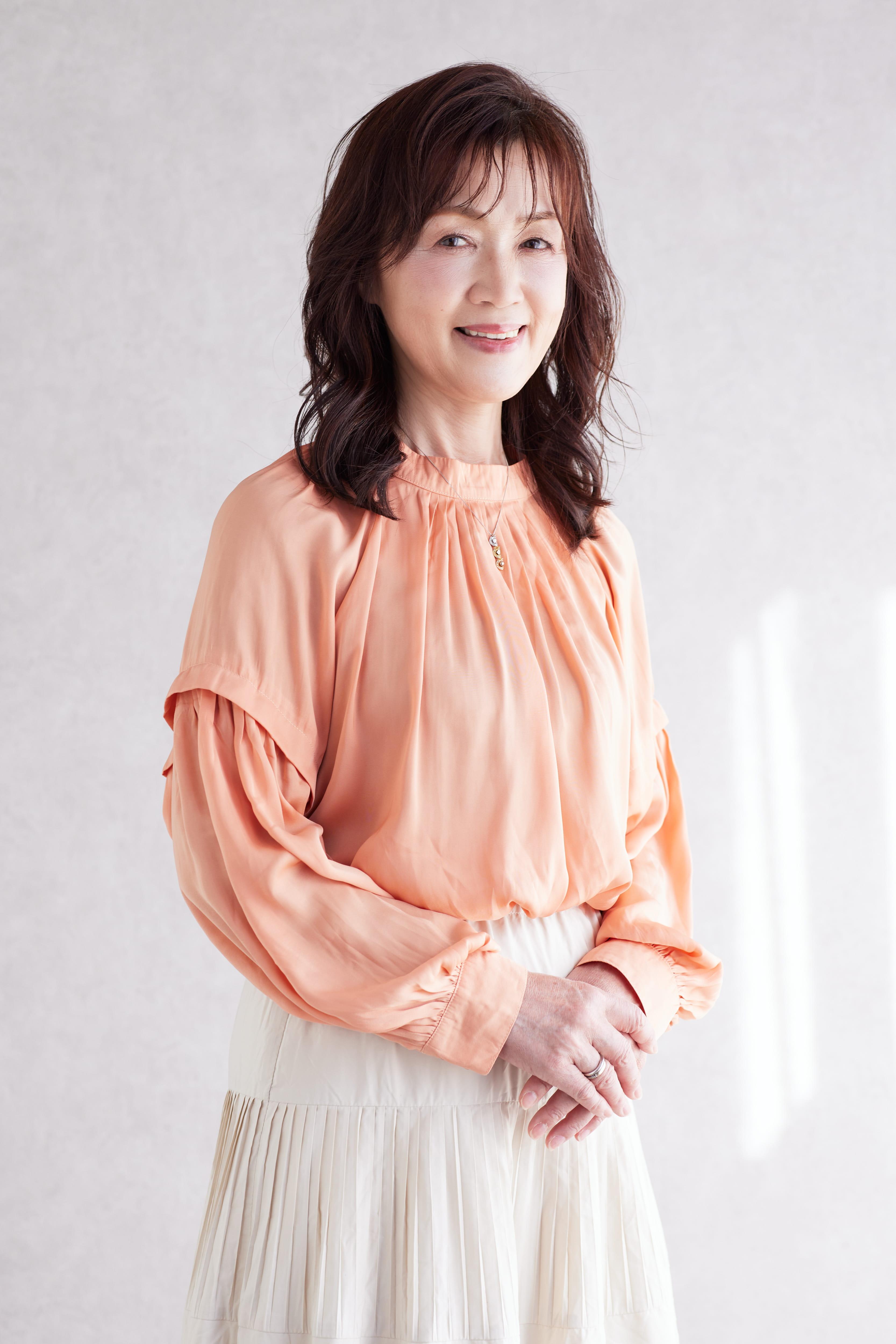 福谷佳衣子