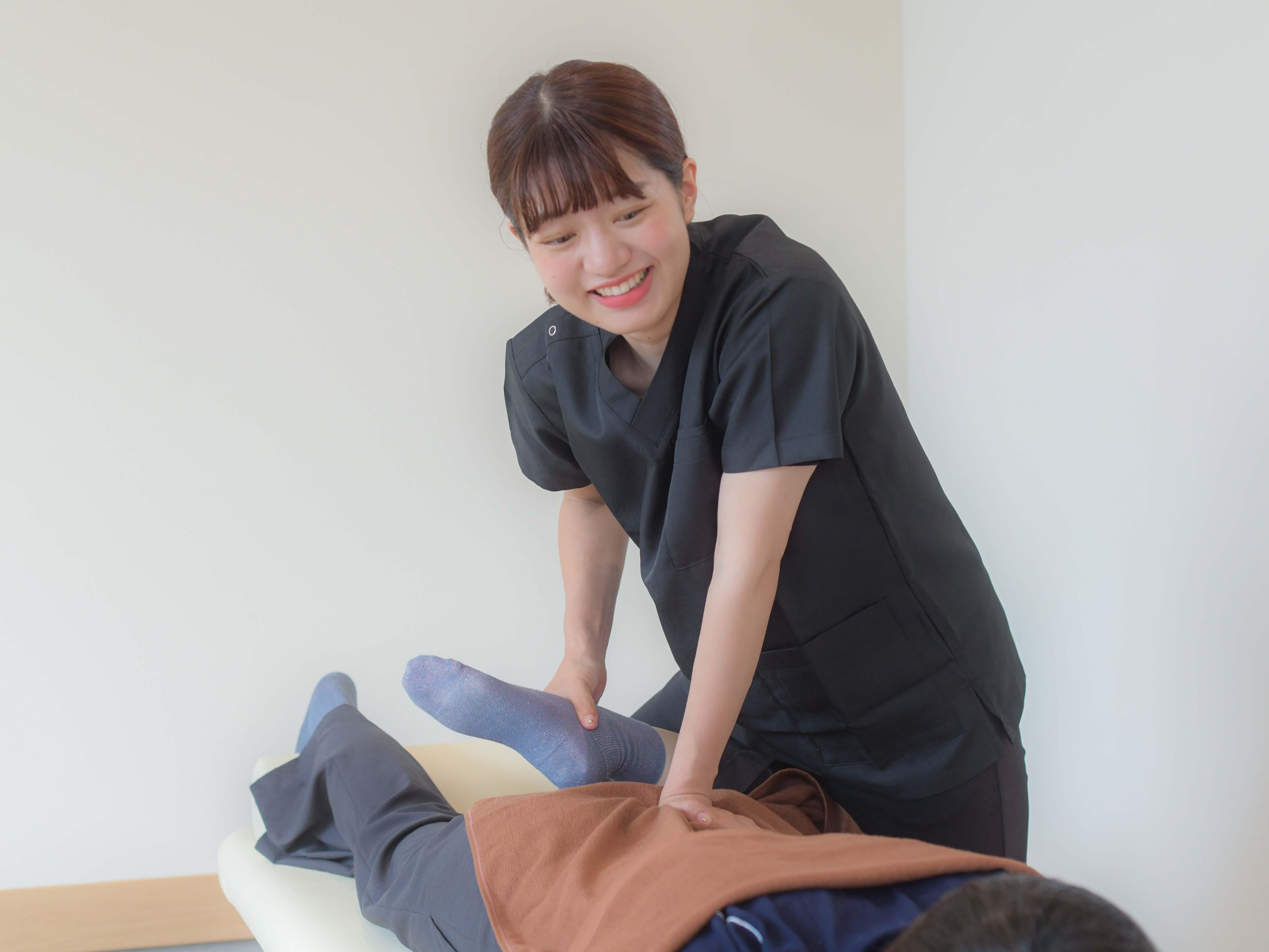 整体、骨盤矯正、猫背矯正、背骨矯正、ストレートネック、巻き肩、反り腰、平腰