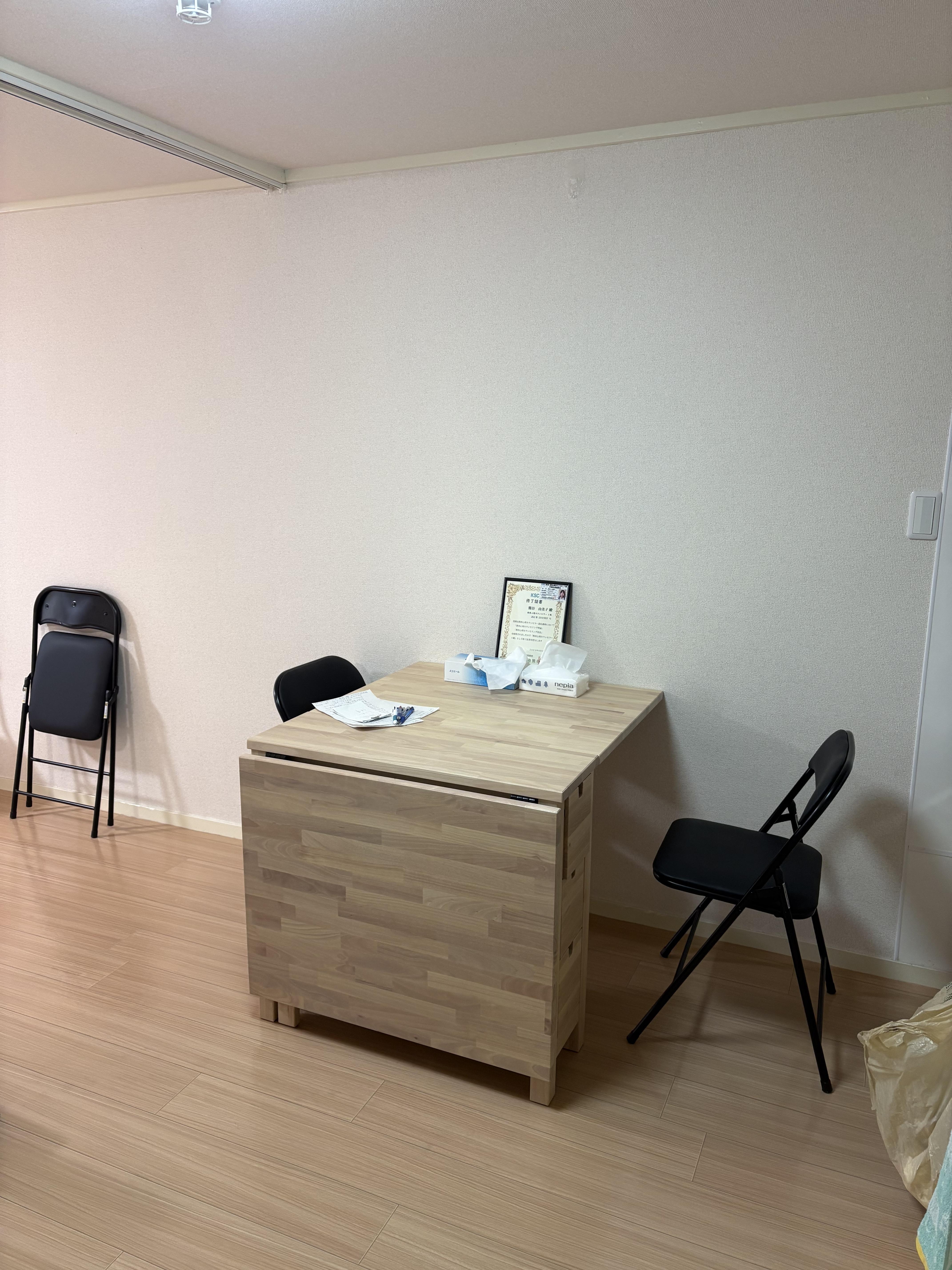 相鉄本線鶴ヶ峰駅近くのフリースクール「アナザースクールLinkup」教室風景3