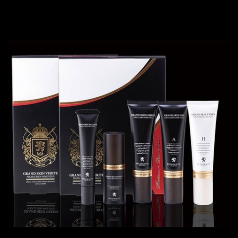 リアボーテグランスキン集中ケアのシリーズ