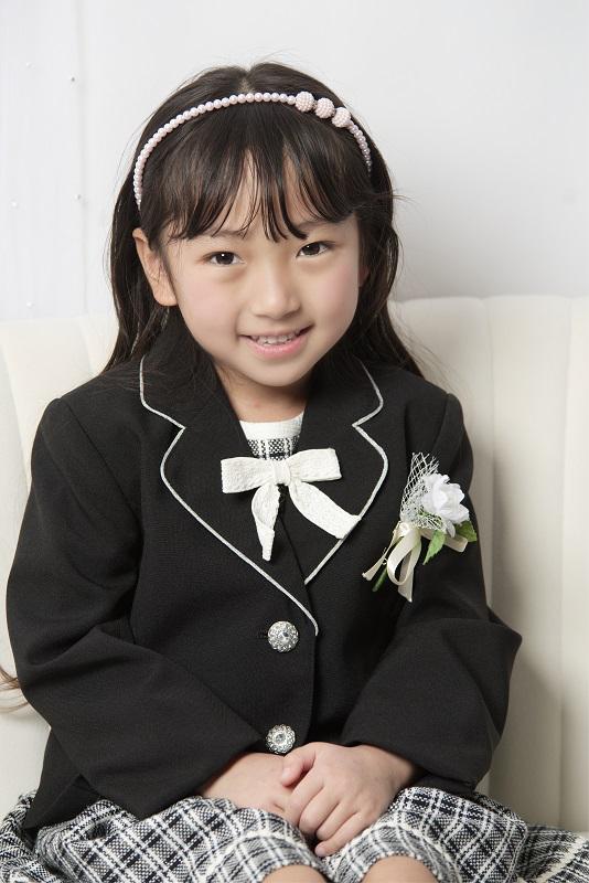 卒園前撮り 保育園卒園 卒園記念 成長記録 キッズフォト 家族の宝物 思い出フォト 節目の写真 前撮り撮影 スタジオ撮影