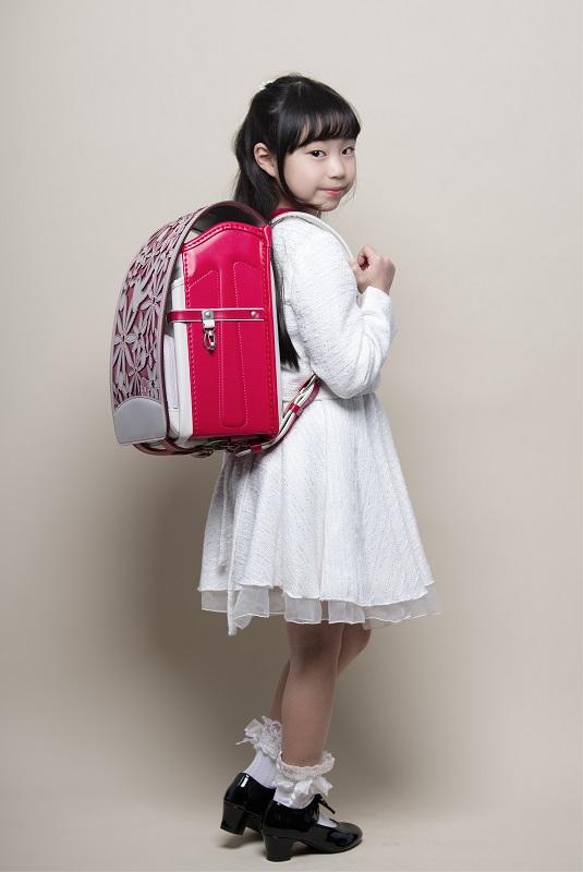 #入学写真 #新一年生 #ランドセルショット #小学生ママ #入学準備 #子どもの成長記録 #キッズフォト #写真館撮影 #大阪ママ #今だけの瞬間