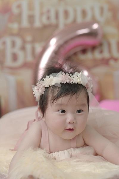 ハーフバースデーのスタジオ写真、大阪、平野