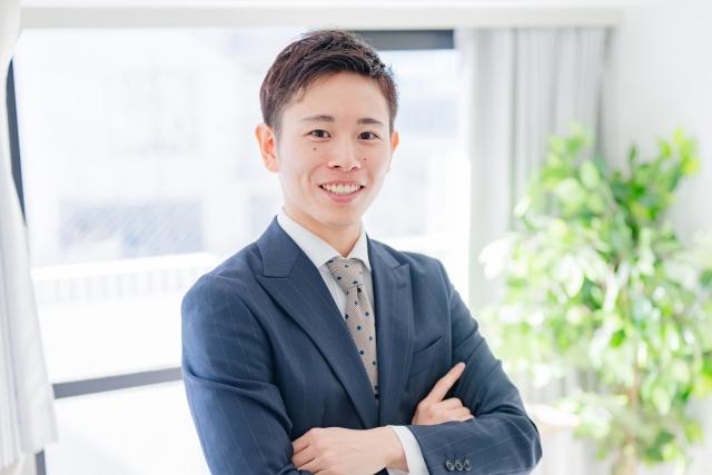 笑顔の男性