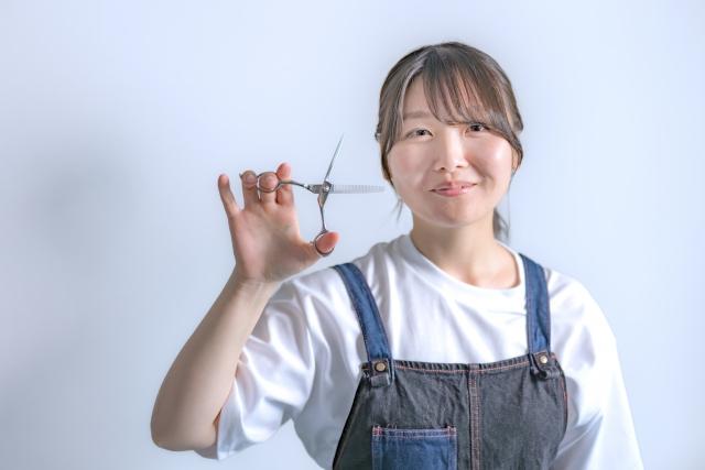 笑顔の女性