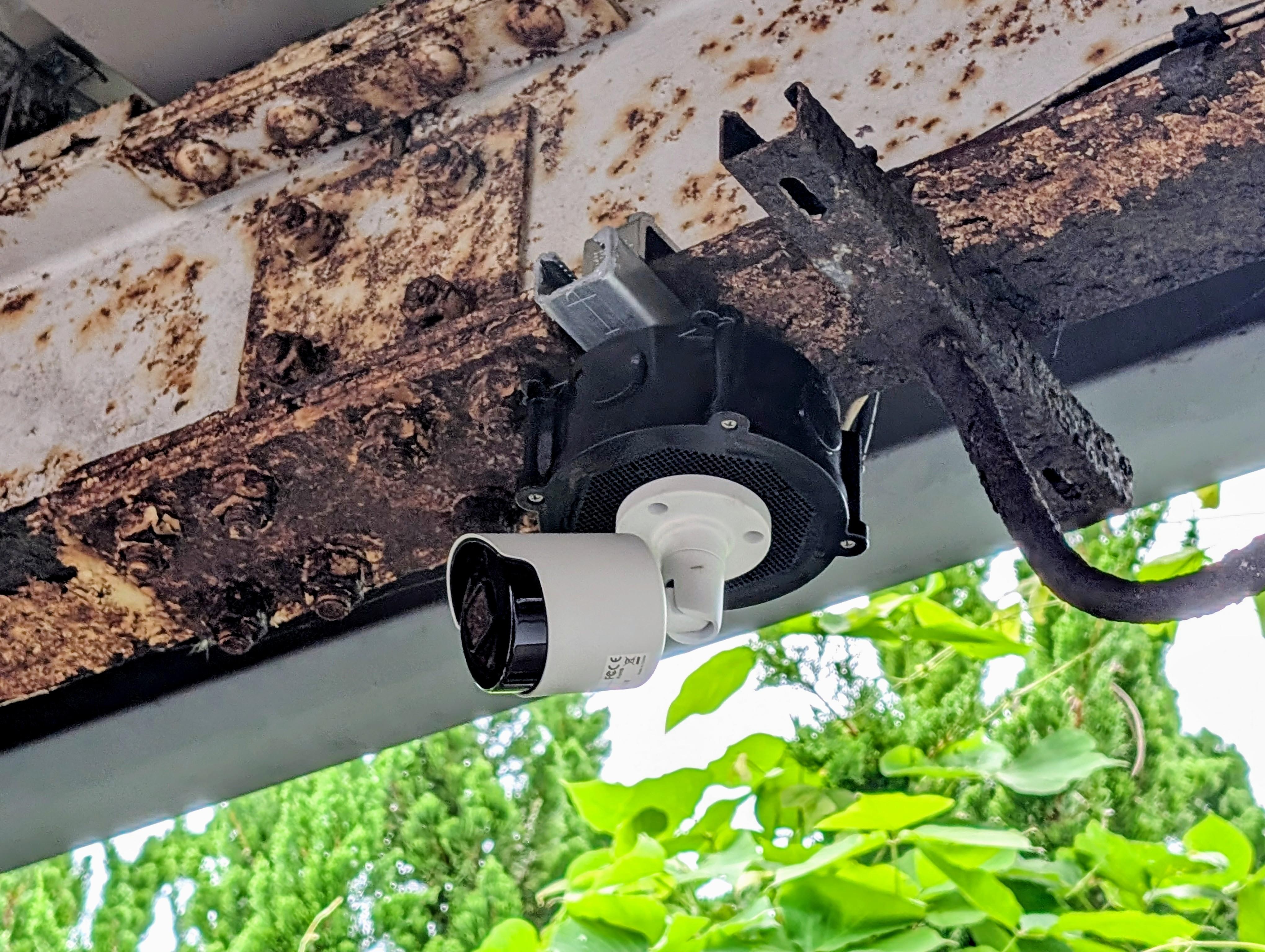 屋外カメラ　新潟