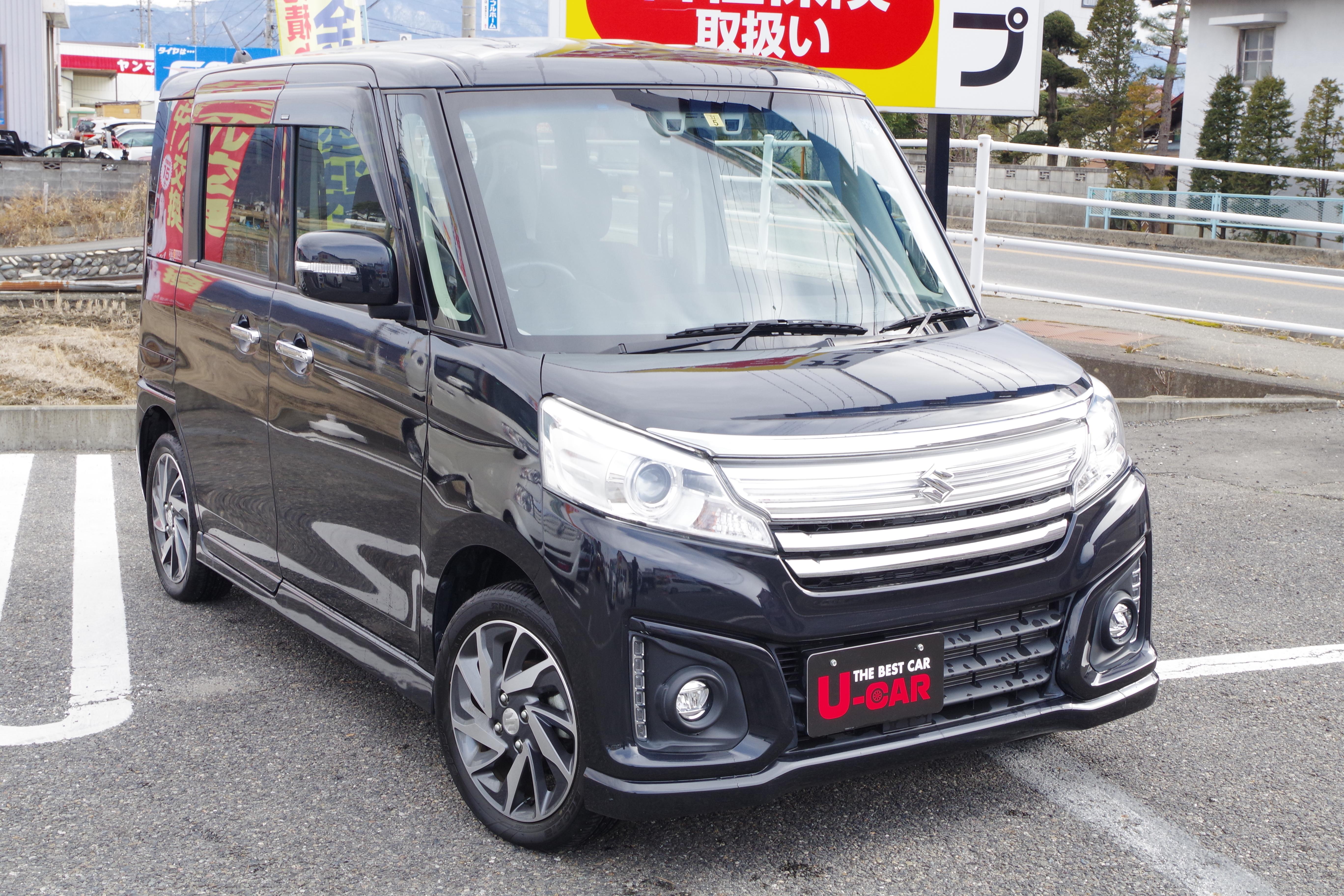 松本市のタイヤ交換サービス（ジムニー除く軽自動車 3,300円(税込)～）。軽自動車の写真