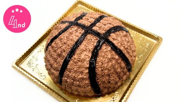 ランキング第4位！静岡市のケーキ屋リュバンが特注でお作りする立体誕生日ケーキ。バスケ好きのお子様や部活のお祝いに大人気のオーダーメイド3Dケーキです。