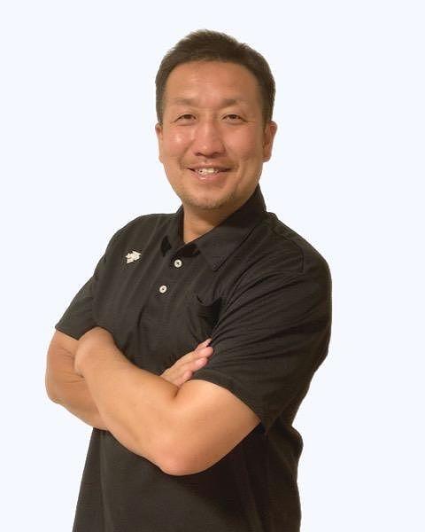 八王子で初心者に指導するOSA BOXボクササイズトレーナー