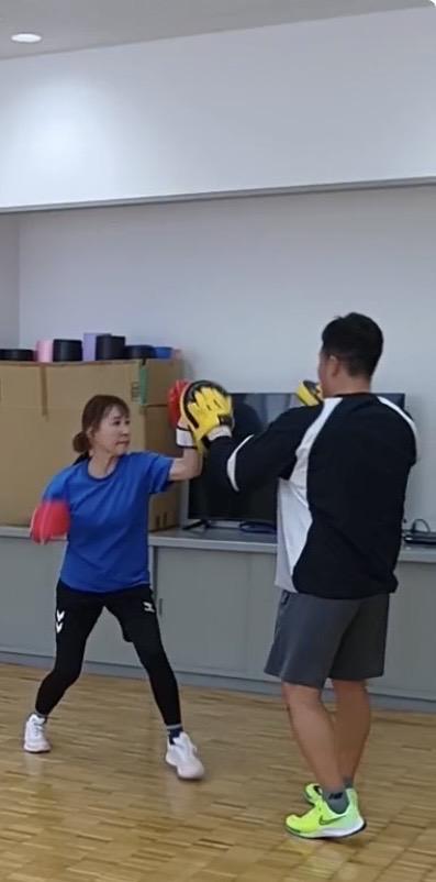 60代女性も参加する初心者向け運動教室