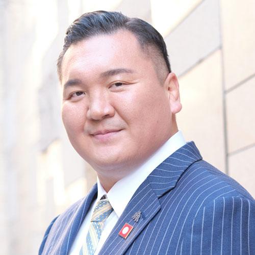 白鵬翔氏