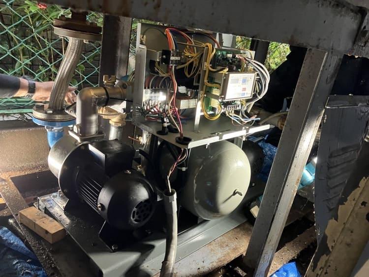 加圧ポンプを交換する前