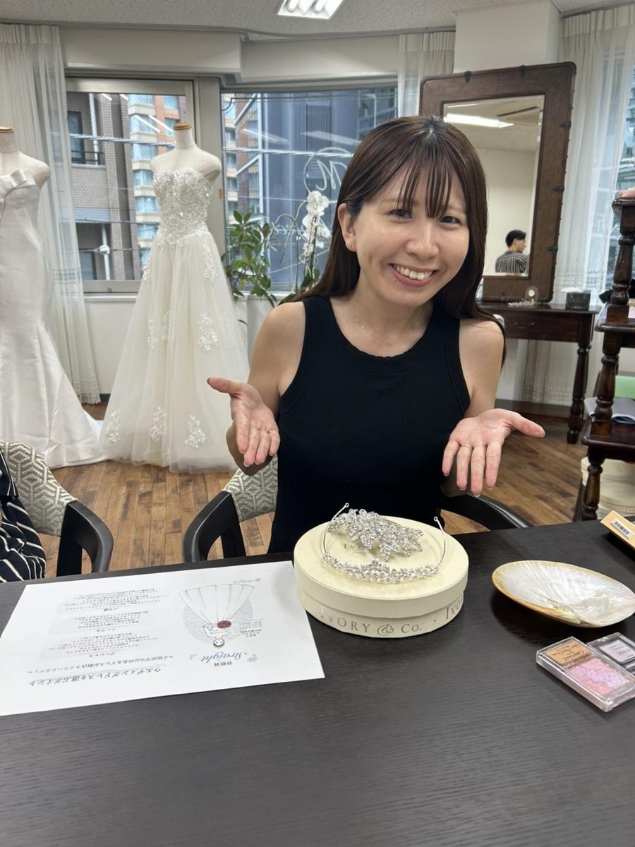 ウェディングドレス診断:ベストショット　髪飾りティアラ選び